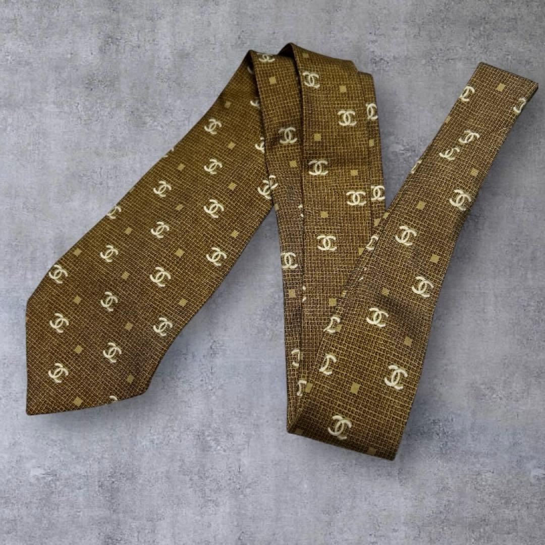 未使用級　世界最高峰　CHANEL シャネル　CCココマーク ネクタイ