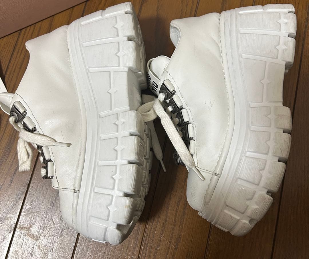 MIUMIU レザーレースアップダービーシューズ 34 2/1