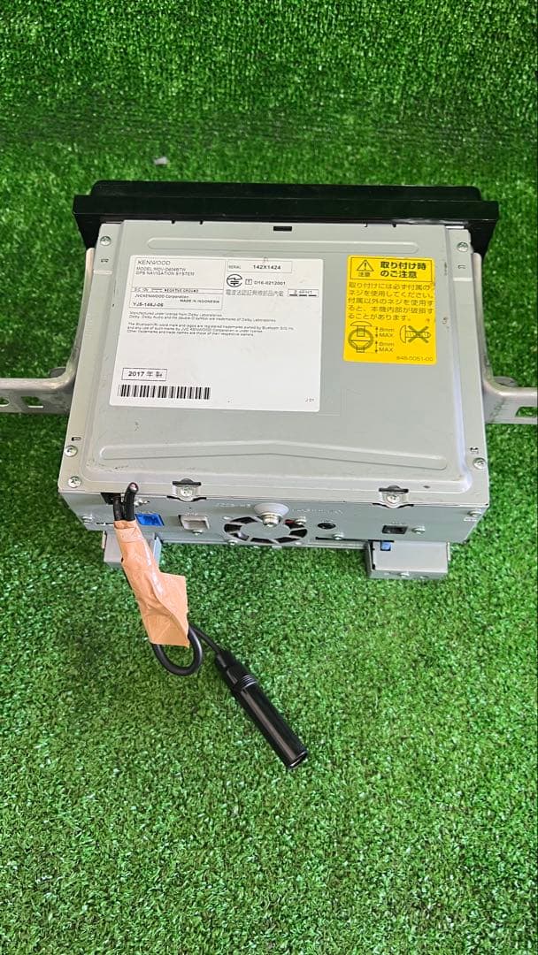 KENWOOD ケンウッド MDV-D404BTW カーナビ　2016年