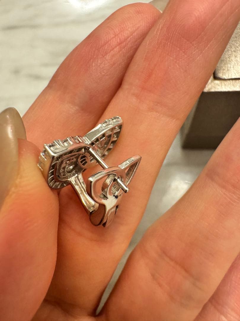 クリスタル装飾 三つ葉デザインピアス　まとめ専用