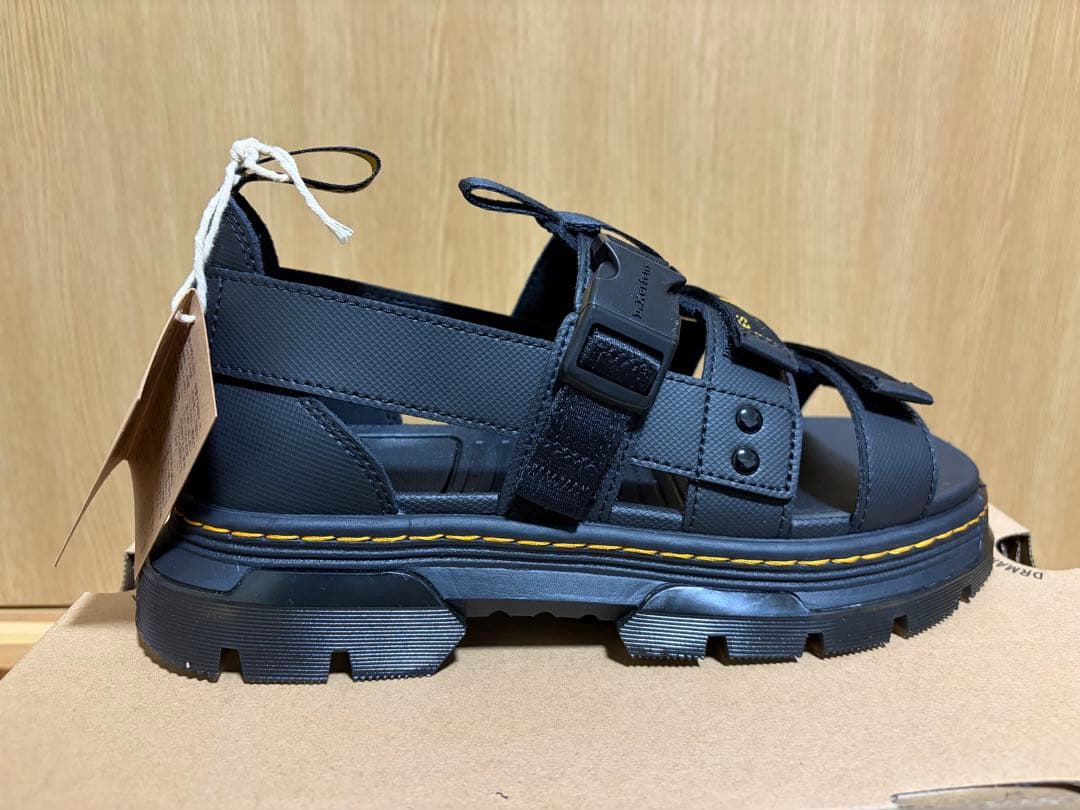 UK7 Dr.Martens PEARSON ドクターマーチン サンダル