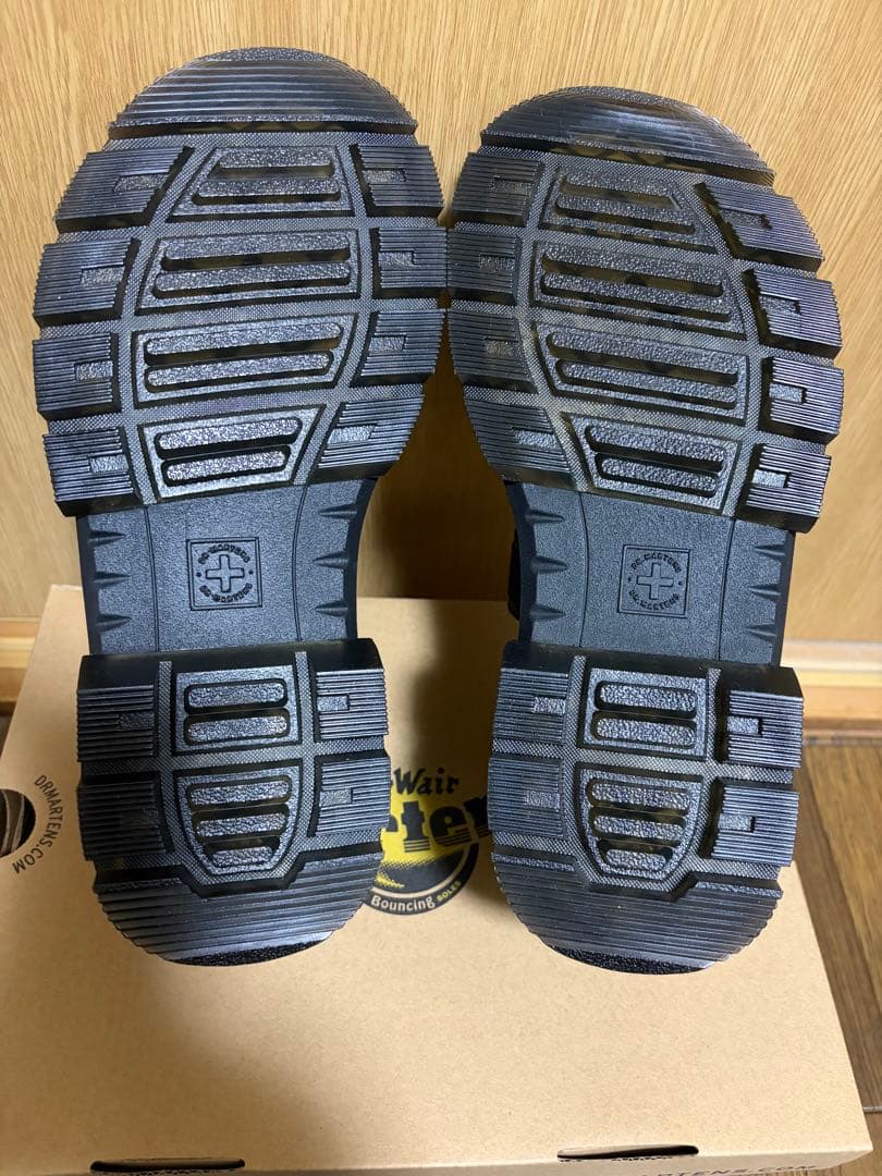 UK7 Dr.Martens PEARSON ドクターマーチン サンダル