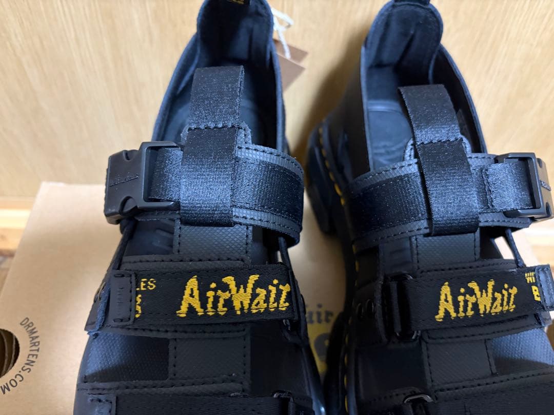 UK7 Dr.Martens PEARSON ドクターマーチン サンダル