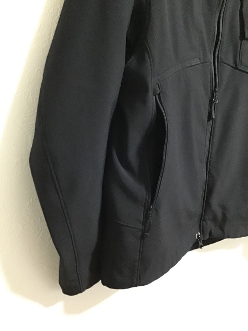 米軍放出品　5.11 TACTICAL SERIESソフトシェルジャケット中古品