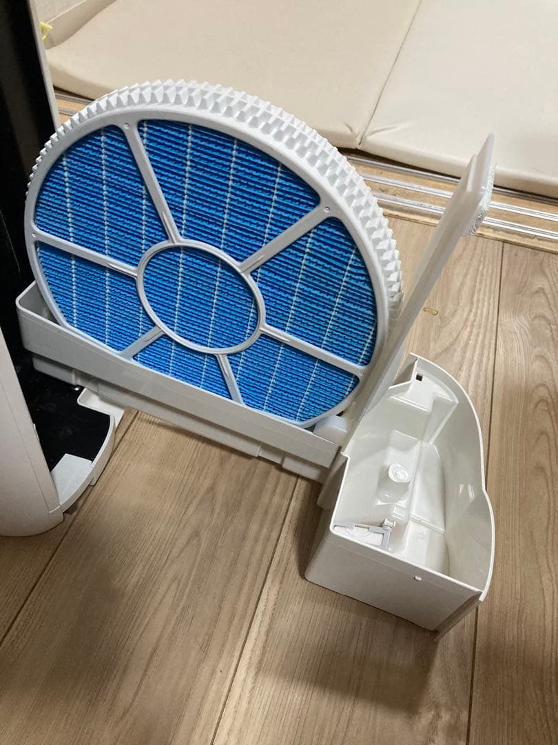 SHARP 加湿空気清浄機 KI-RS50-W