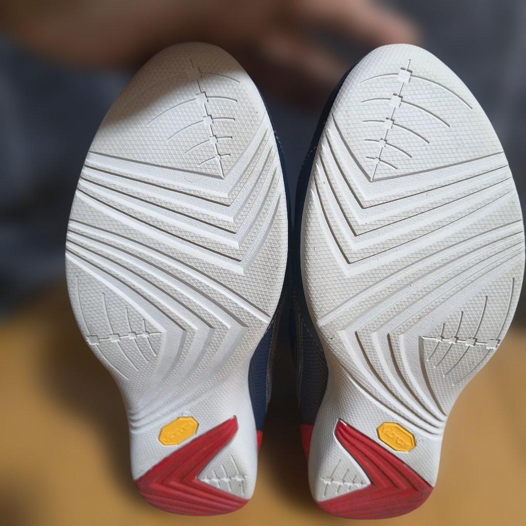 クシタニブロックフローシューズ ネイビー K-4573 28cm