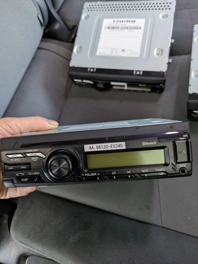 日野の新車外し