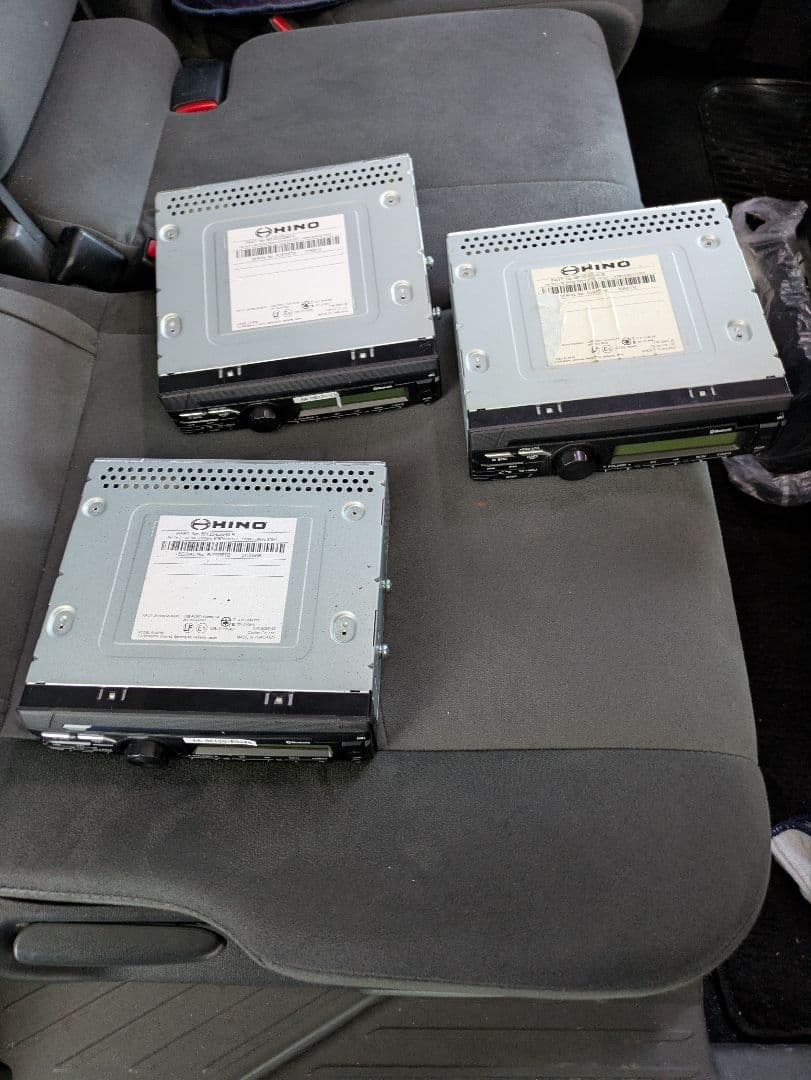 日野の新車外し