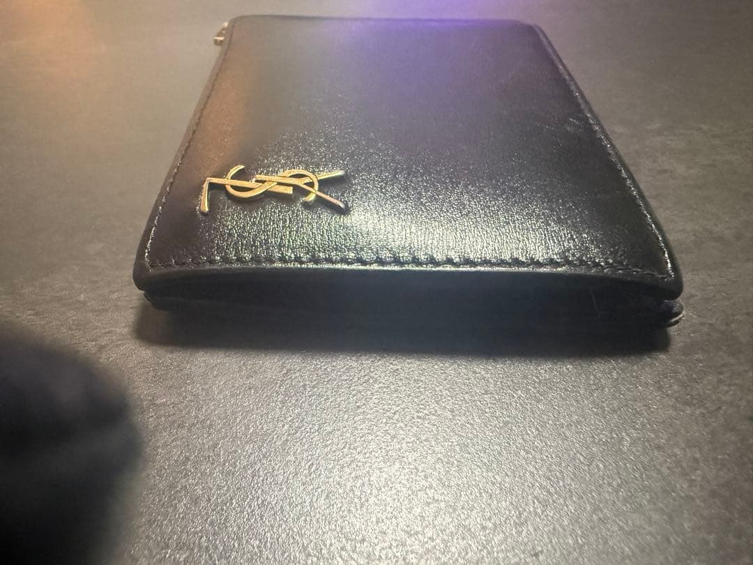 サンローラン タイニーカサンドラビルクリップウォレット BLACK