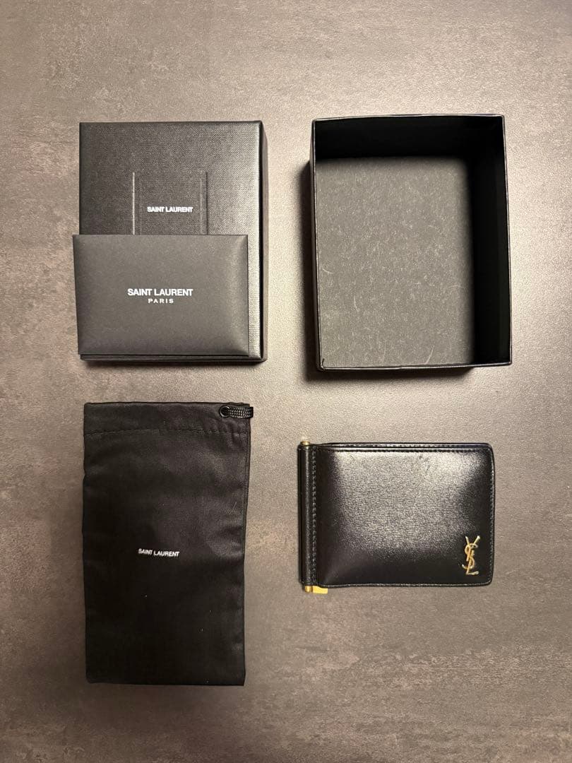 サンローラン タイニーカサンドラビルクリップウォレット BLACK