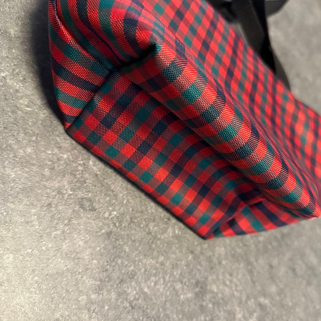 ファミリア　ショルダーバッグ　ポシェット　赤チェック　舟形