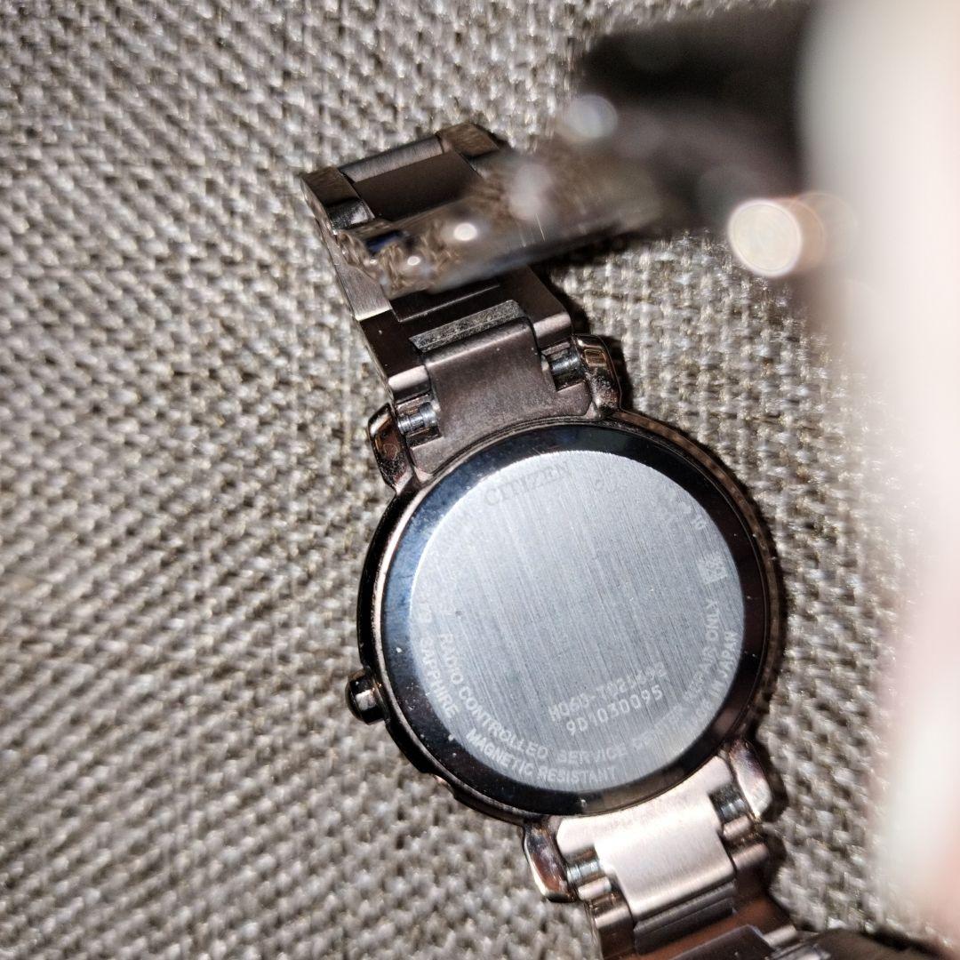 シチズン クロスシー 電波時計 ホワイト文字盤 ローズゴールド 綺麗