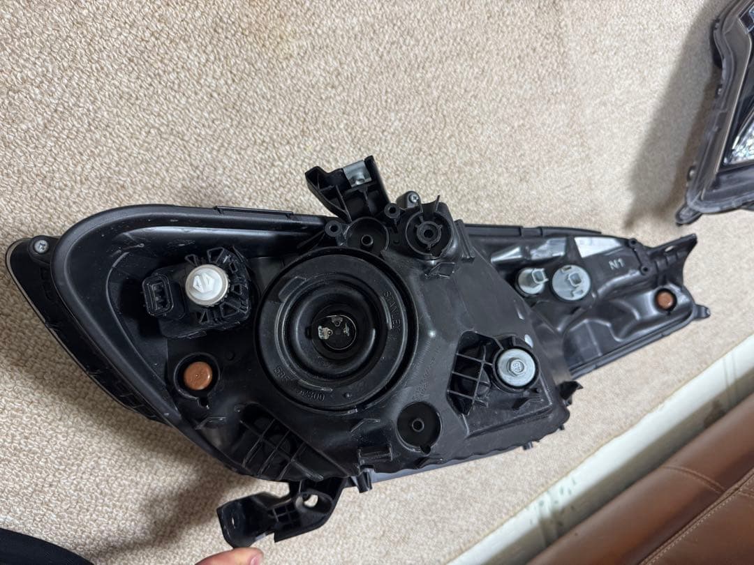 ホンダ フィット GP5 純正 ヘッドライト 左右セット（ハロゲン）