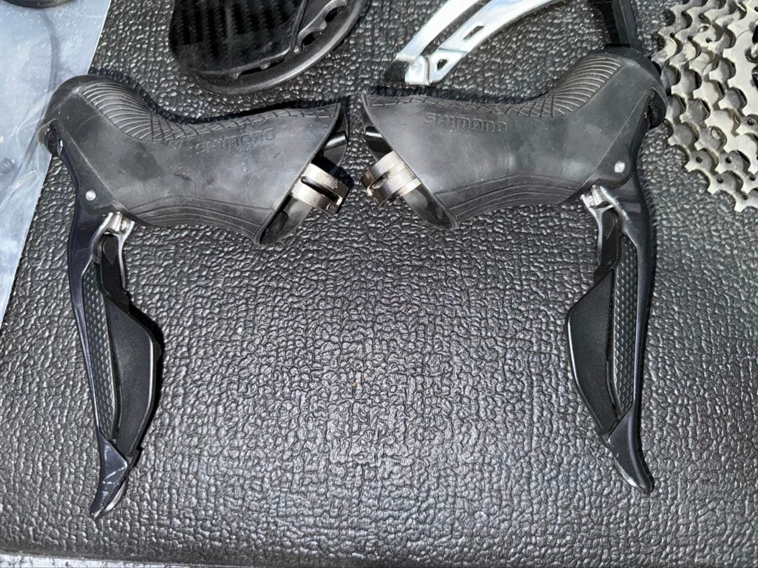 シマノ アルテグラ R8070 Di2 コンポーネントセット 油圧ブレーキ