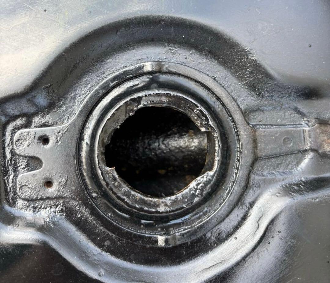 『激安』cb400n ガソリンタンク 穴あきなし　燃料漏れなし250 バブ　N用