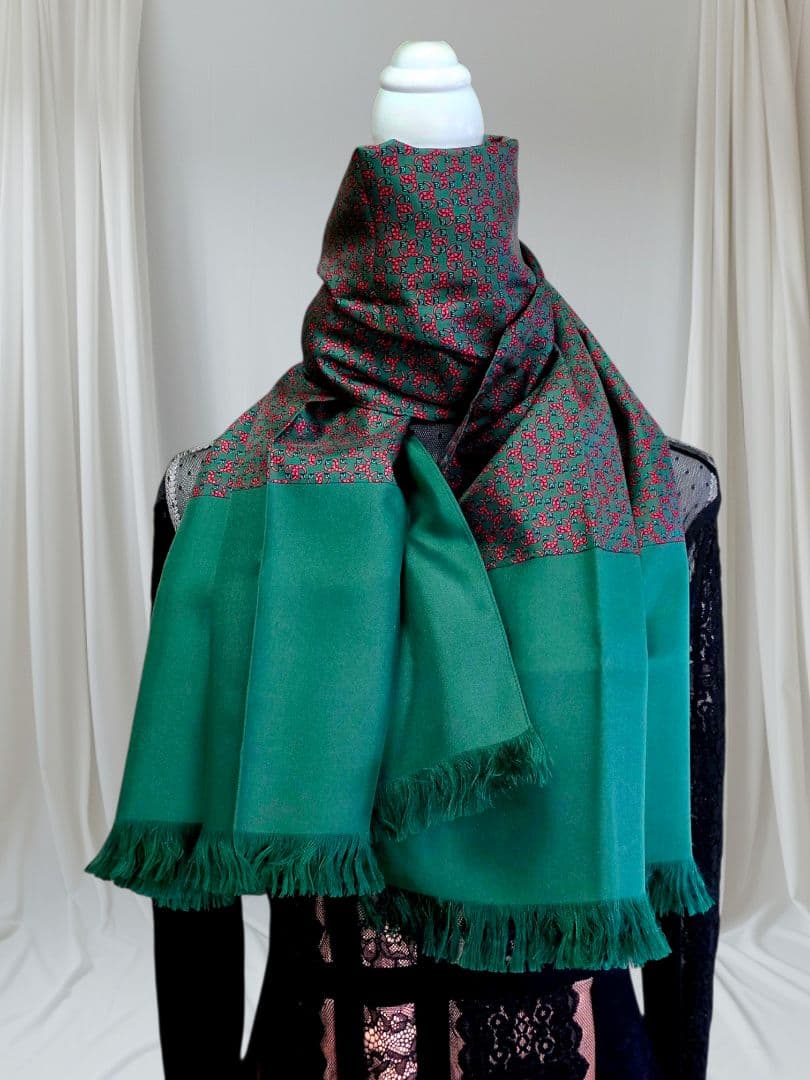 未使用 HERMES エルメス　ストール　大判 90X147cm