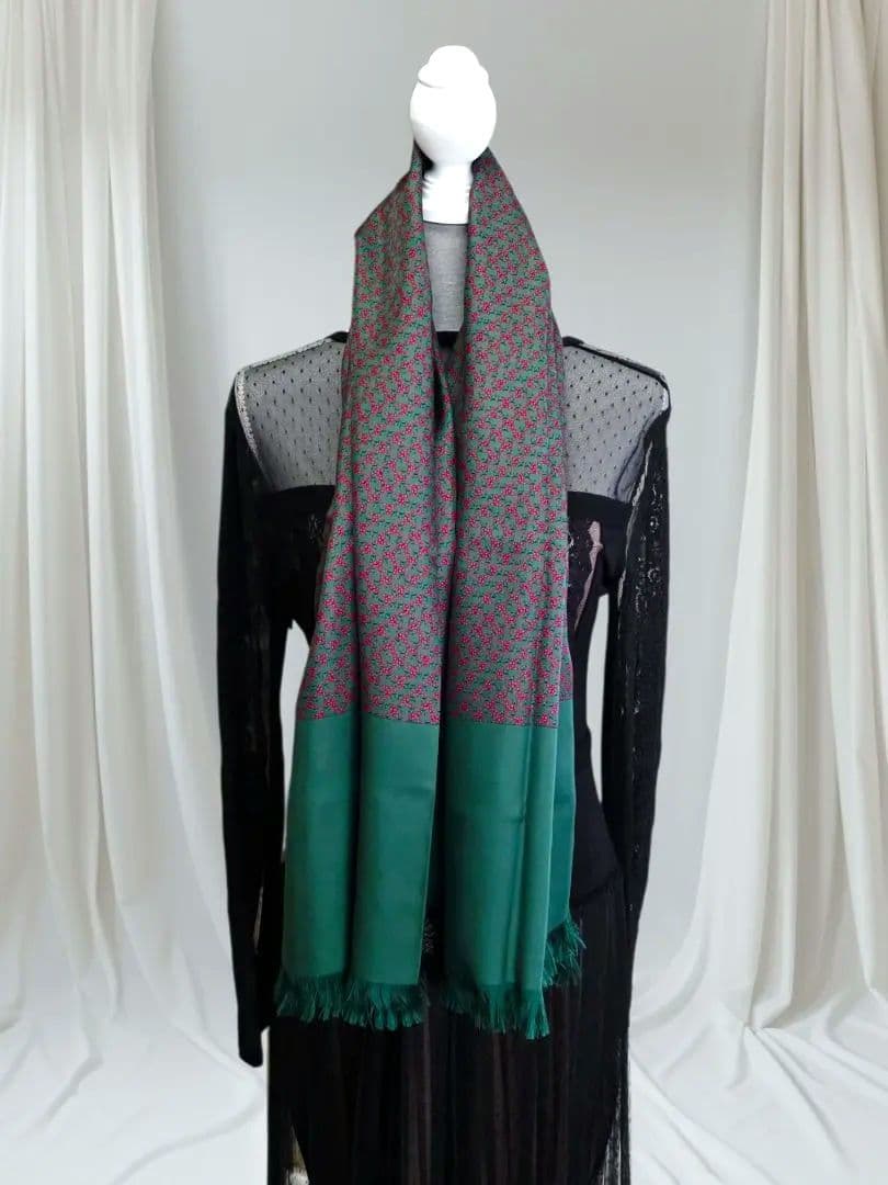 未使用 HERMES エルメス　ストール　大判 90X147cm