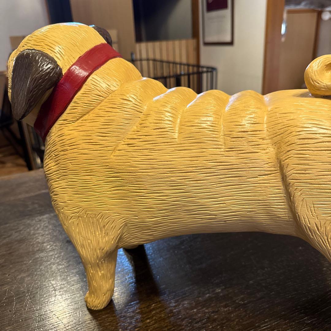 スティーブン　ヒューネック氏のパグ