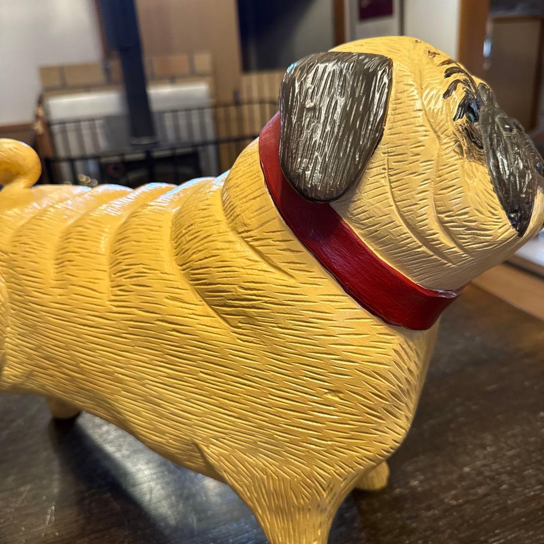 スティーブン　ヒューネック氏のパグ