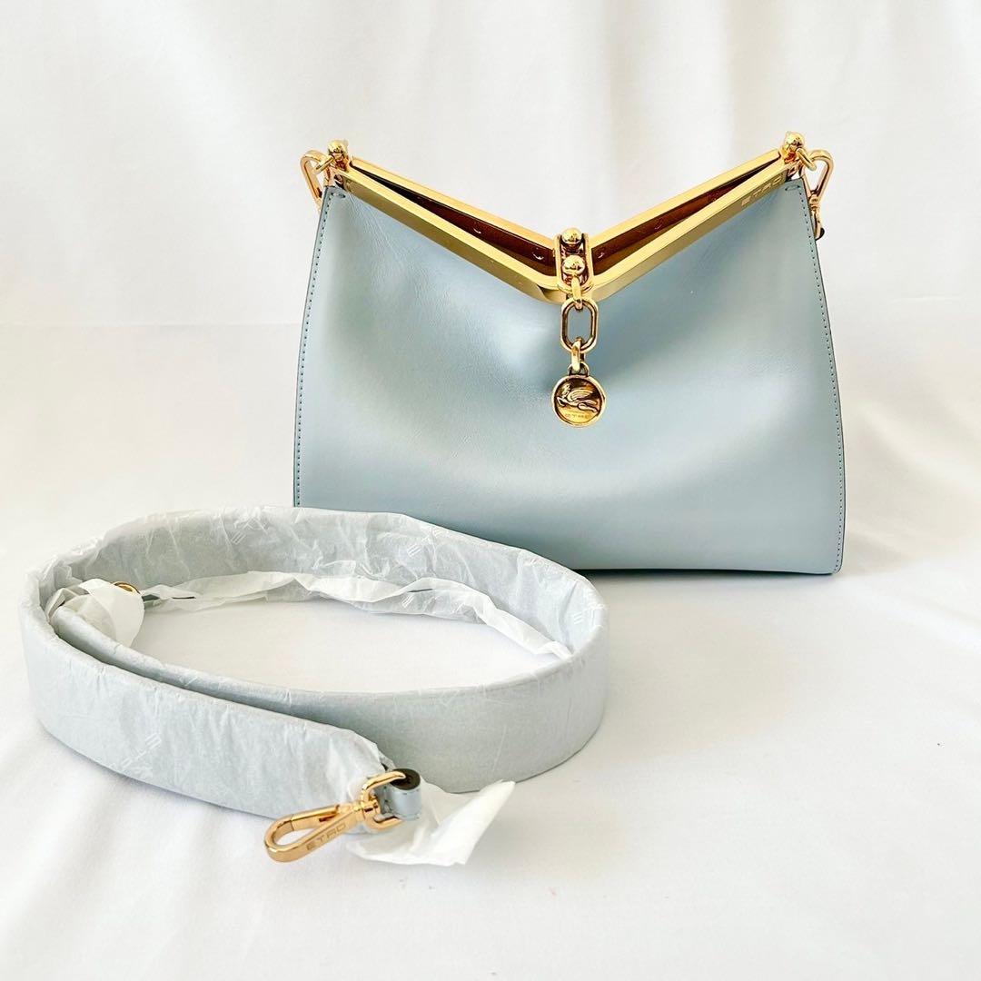 美品　ETROエトロ ヴェラ ロゴチャーム ミニショルダーバッグ