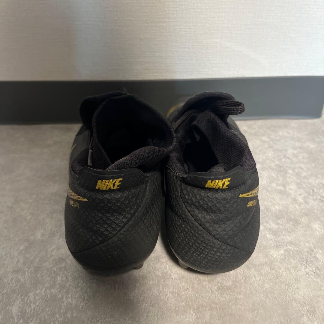 Nike Phantom GT ブラック/ゴールド