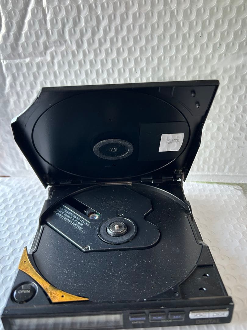 SONY Discman D-100 ソニー CDプレーヤー　ジャンク