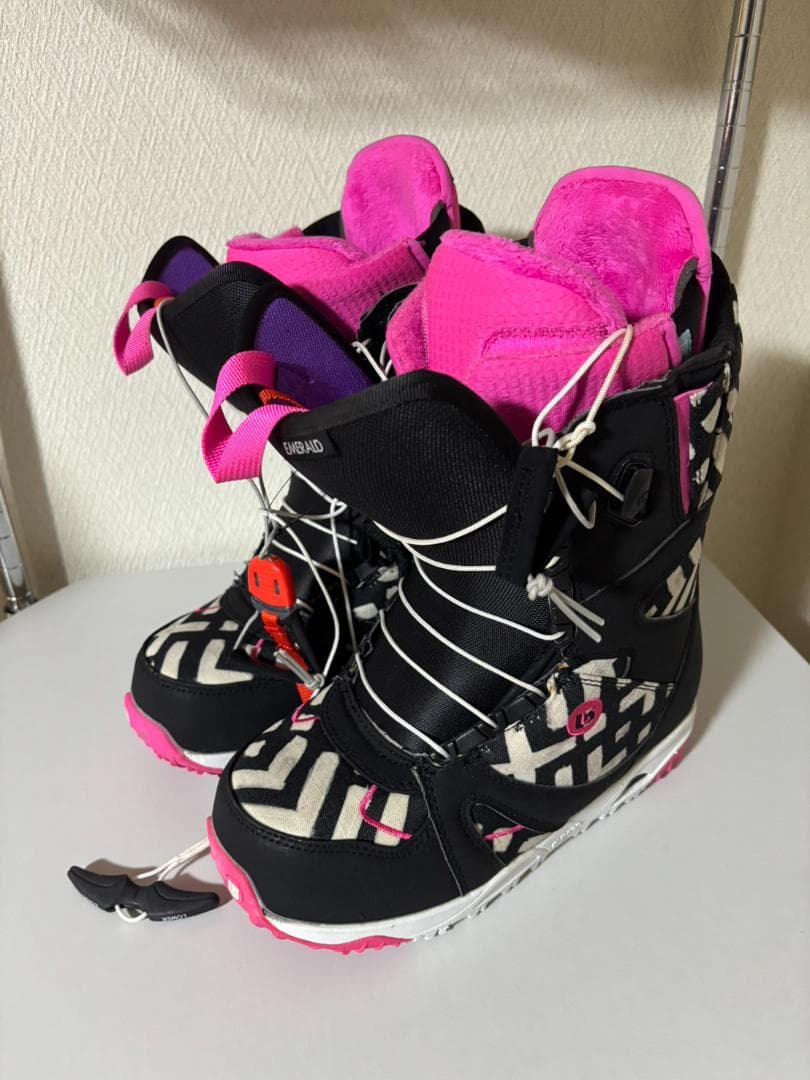 BURTON バートン エメラルド 25㎝