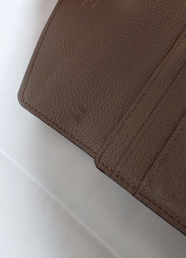 ルイヴィトン　長財布　ポルトフォイユサラ　LOUISVUITTON