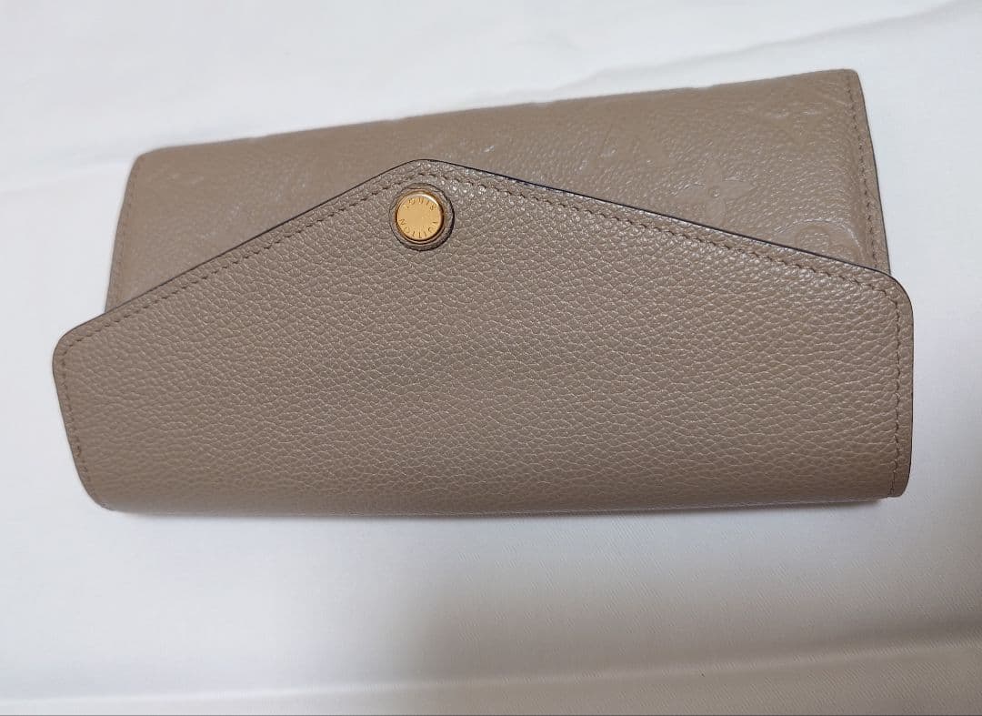 ルイヴィトン　長財布　ポルトフォイユサラ　LOUISVUITTON
