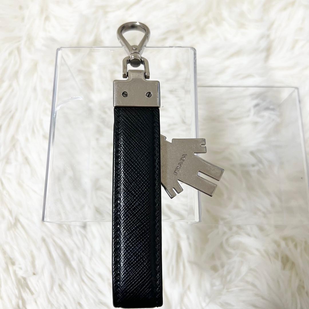 【大人気】お買得 PRADA ロボット キーホルダー レザー サフィアーノ黒