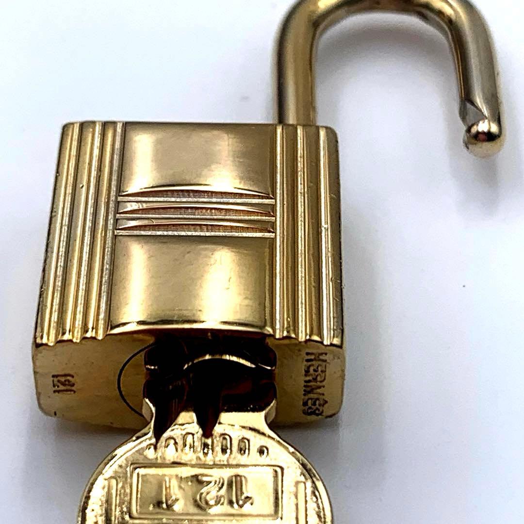 HERMES エルメス カデナ 121番 ゴールド 24Kメッキ 鍵付き 南京錠