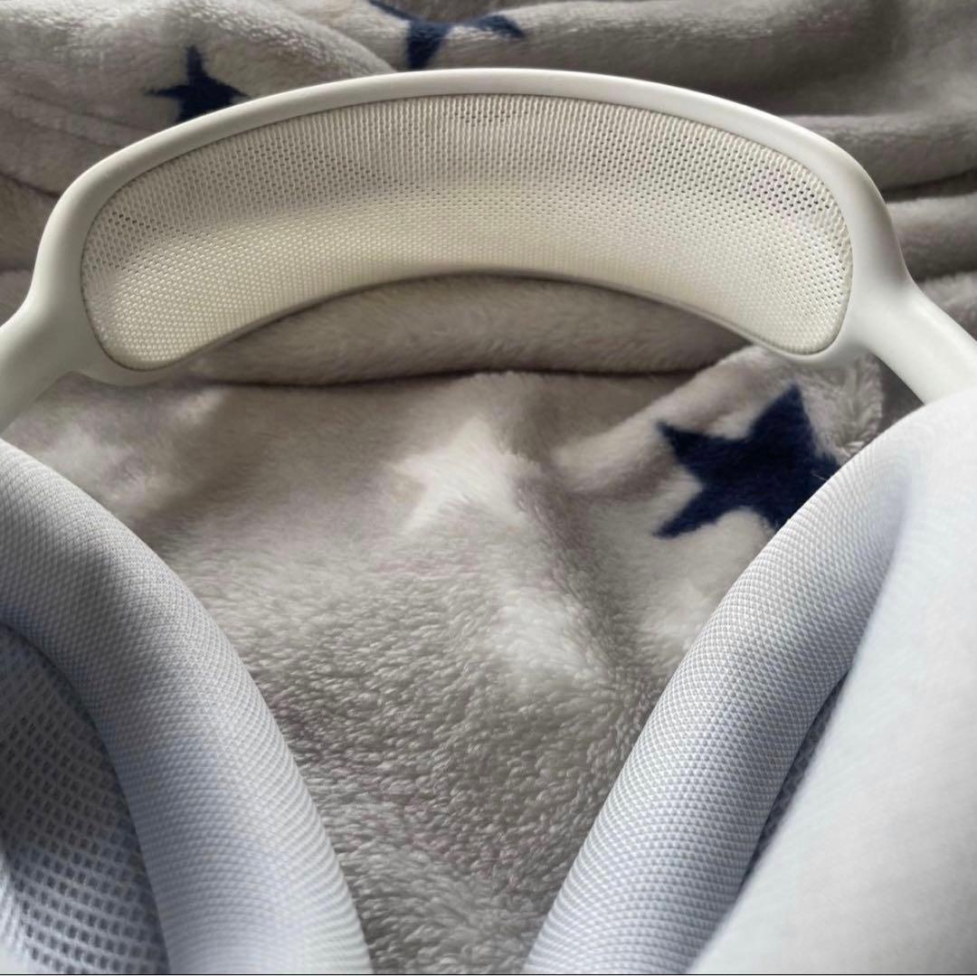 AirPods MAX シルバー