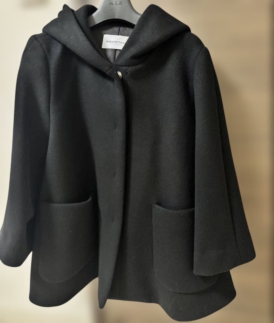 最終価格　アベニールエトワール新品未使用タグ付フーディミドルフレアコート32黒