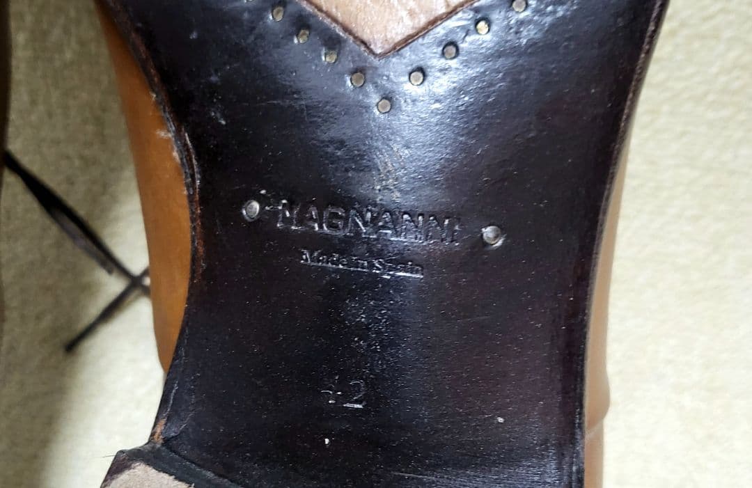 マグナーニ Selection ストレートチップ ブラウン 42