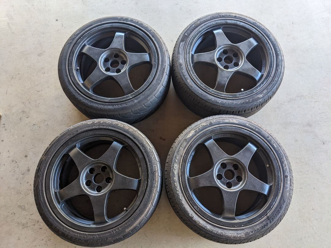 OZ　クロノ　pcd100 8j +35 再塗装前提　86等のドリケツに