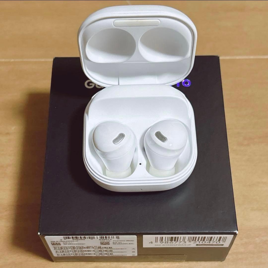 新品同様 試着のみGalaxy Buds Pro ワイヤレスイヤホンホワイト 白