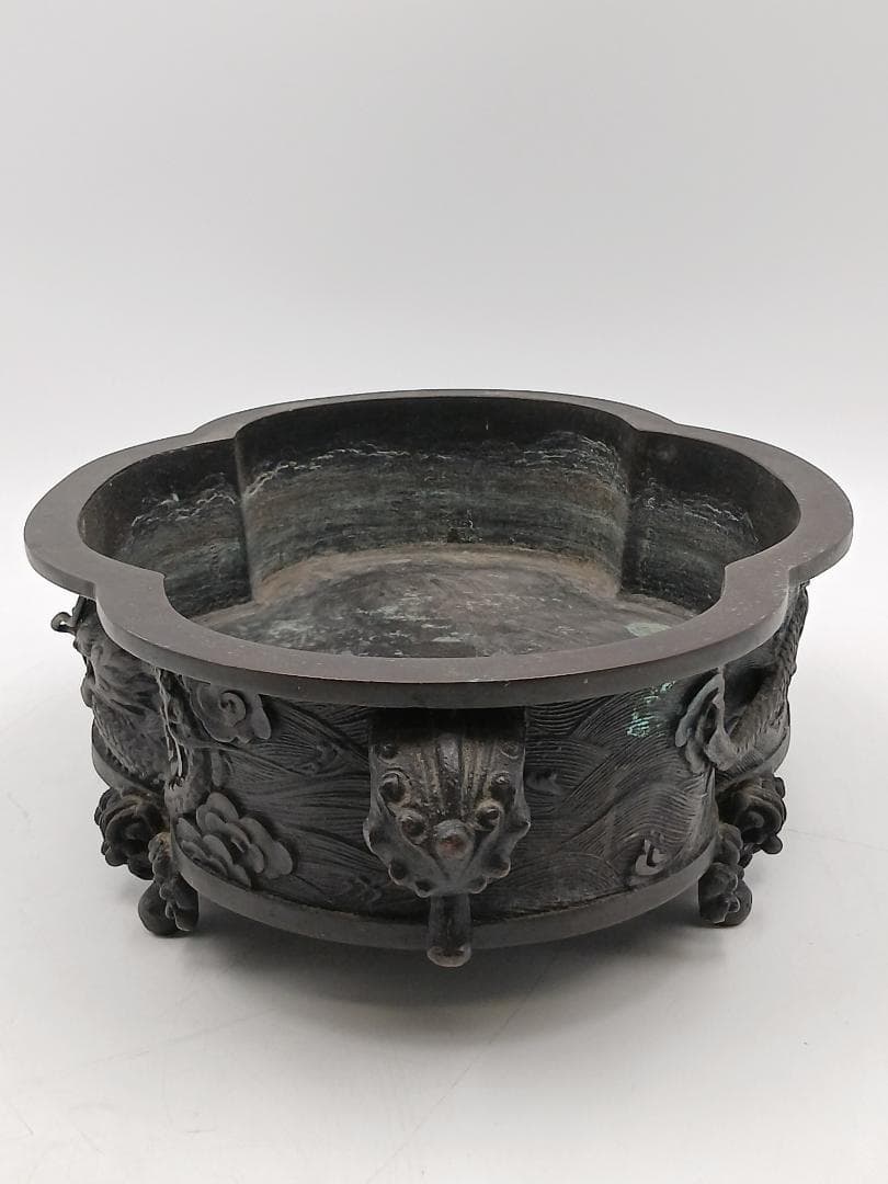 瑞峰堂謹製　青銅製　雲龍盛上細工　水盤　花器