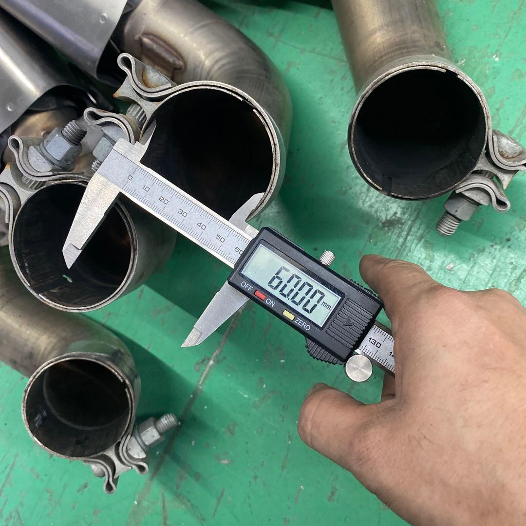 ポルシェカイエンターボ　マフラーカッター