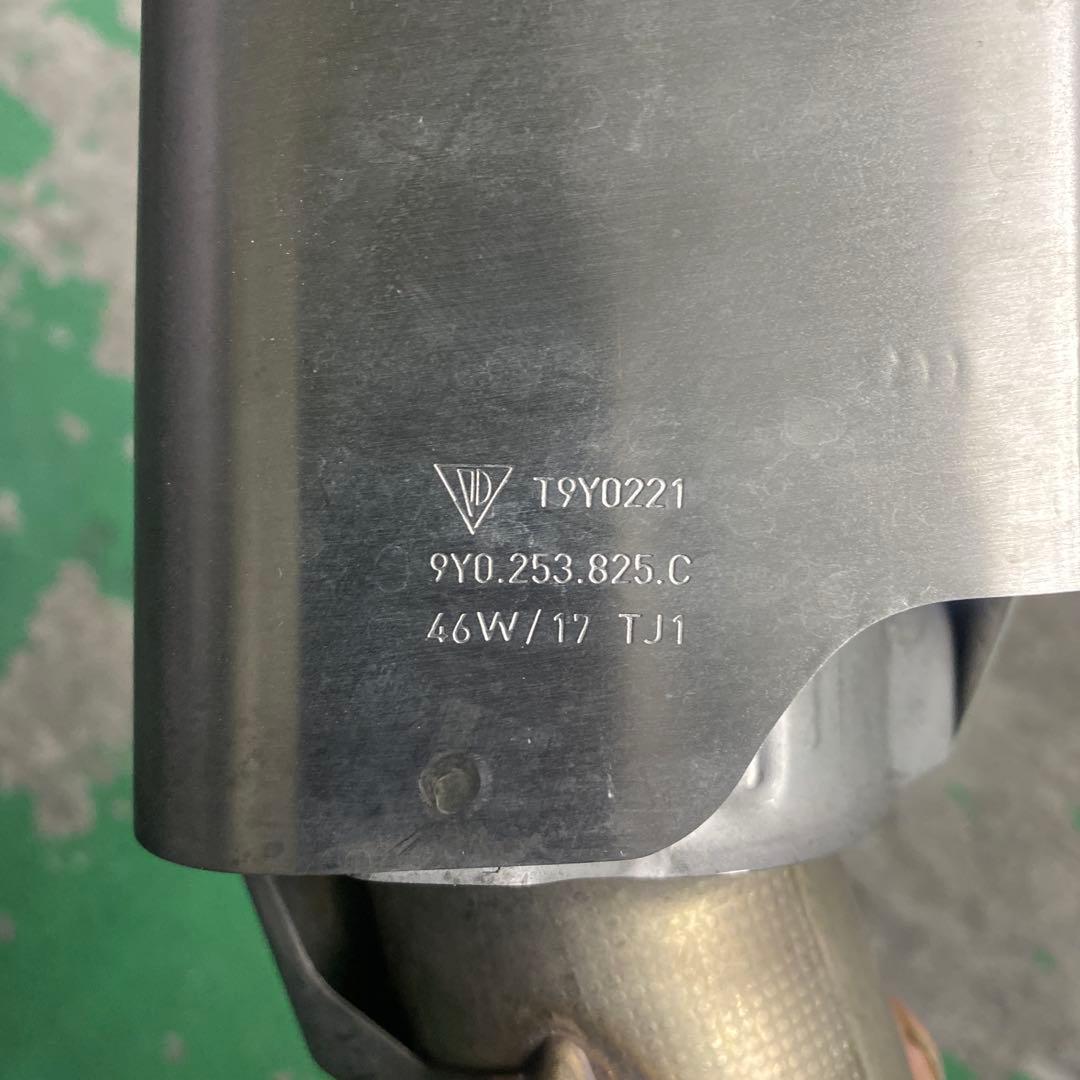 ポルシェカイエンターボ　マフラーカッター