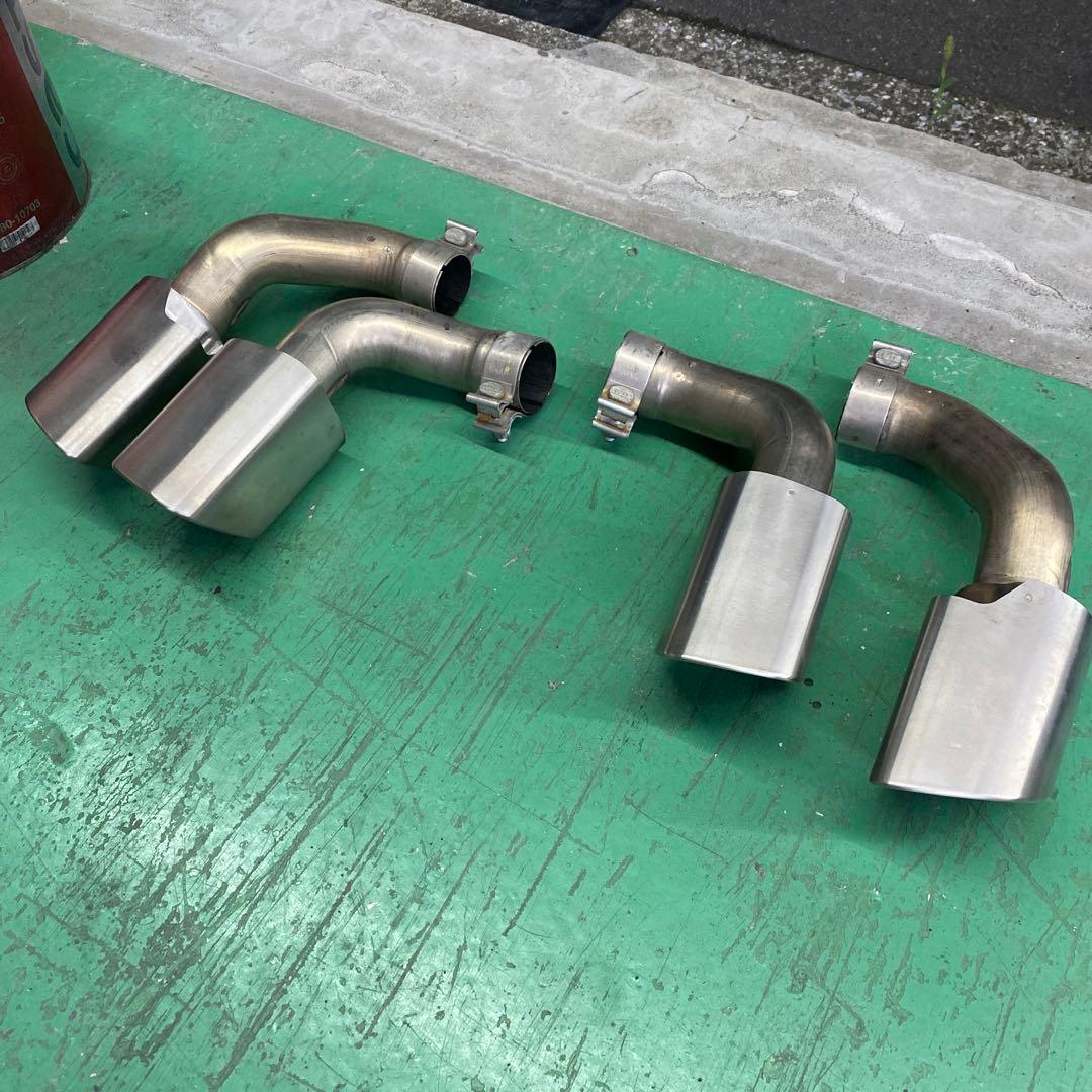 ポルシェカイエンターボ　マフラーカッター