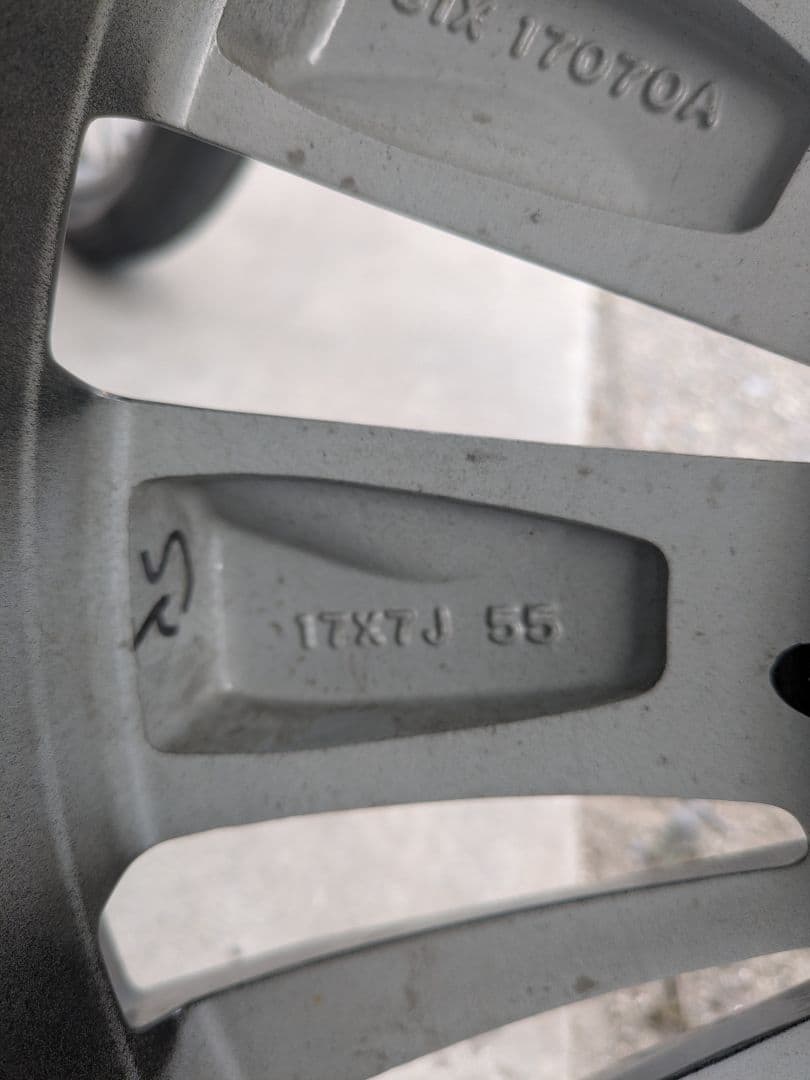 ホンダWRV純正17インチホイール1本のみ