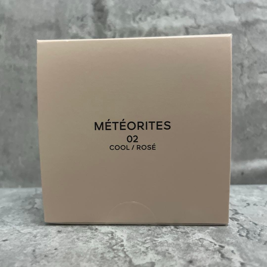 GUERLAIN メテオリット ビーユ フェイスパウダー 02ローズ　ブラシ付き