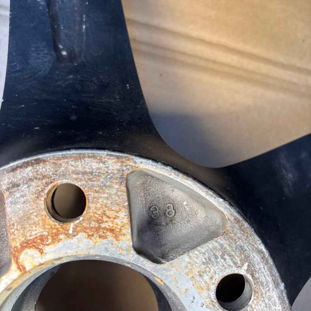 PIAA18インチアルミホイール9.5j+38中古2本5穴114.3