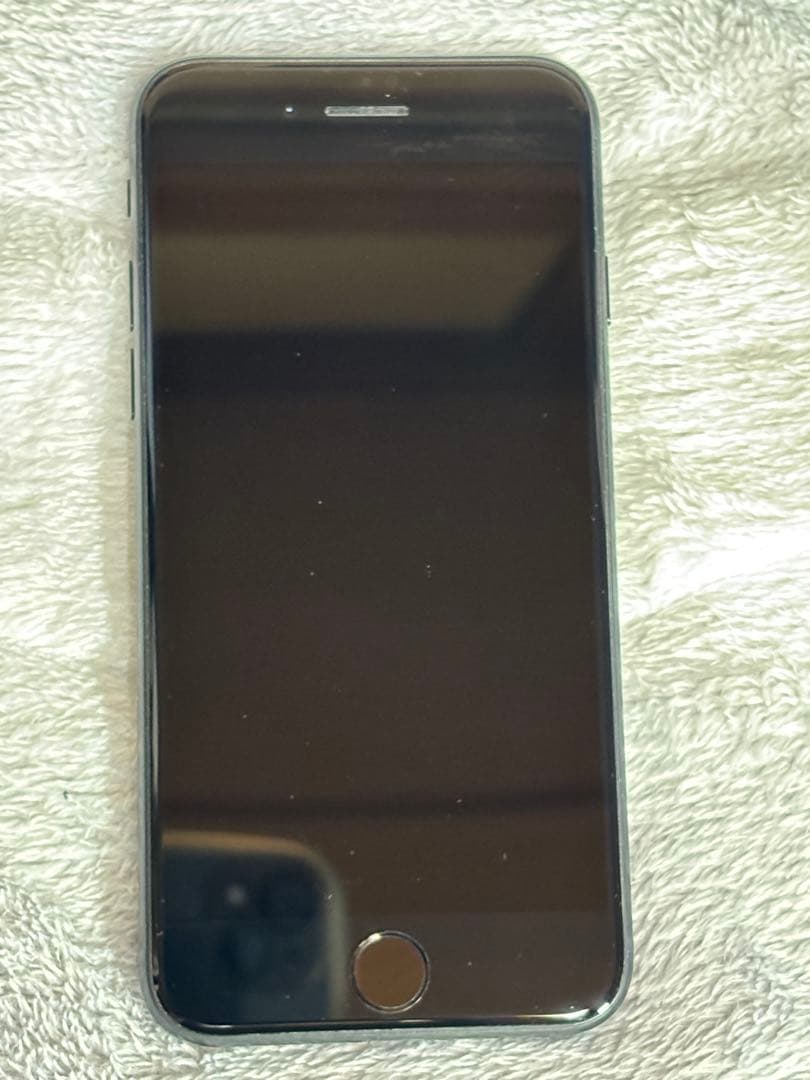 ⚠️本日のみ特別価格⚠️iPhone SE第3世代 64GB SIMフリー 美品