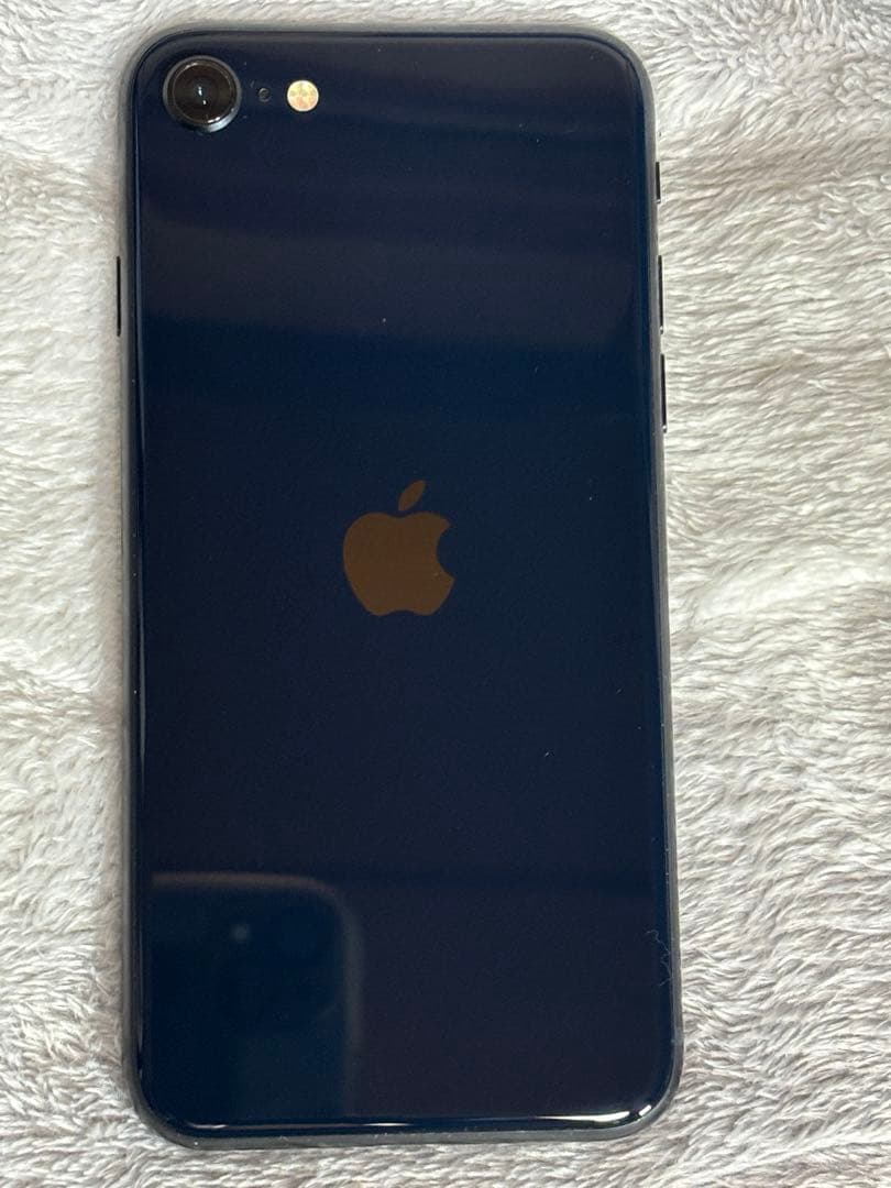 ⚠️本日のみ特別価格⚠️iPhone SE第3世代 64GB SIMフリー 美品