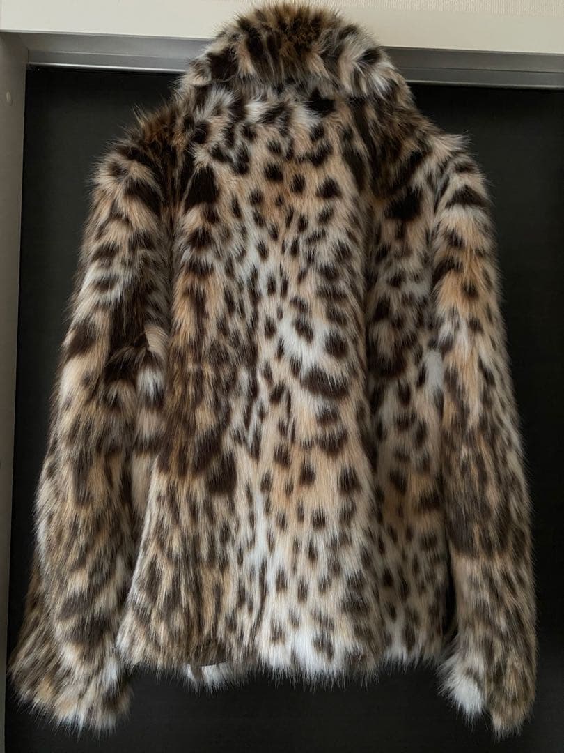 ZARA ヒョウ柄ファーコート