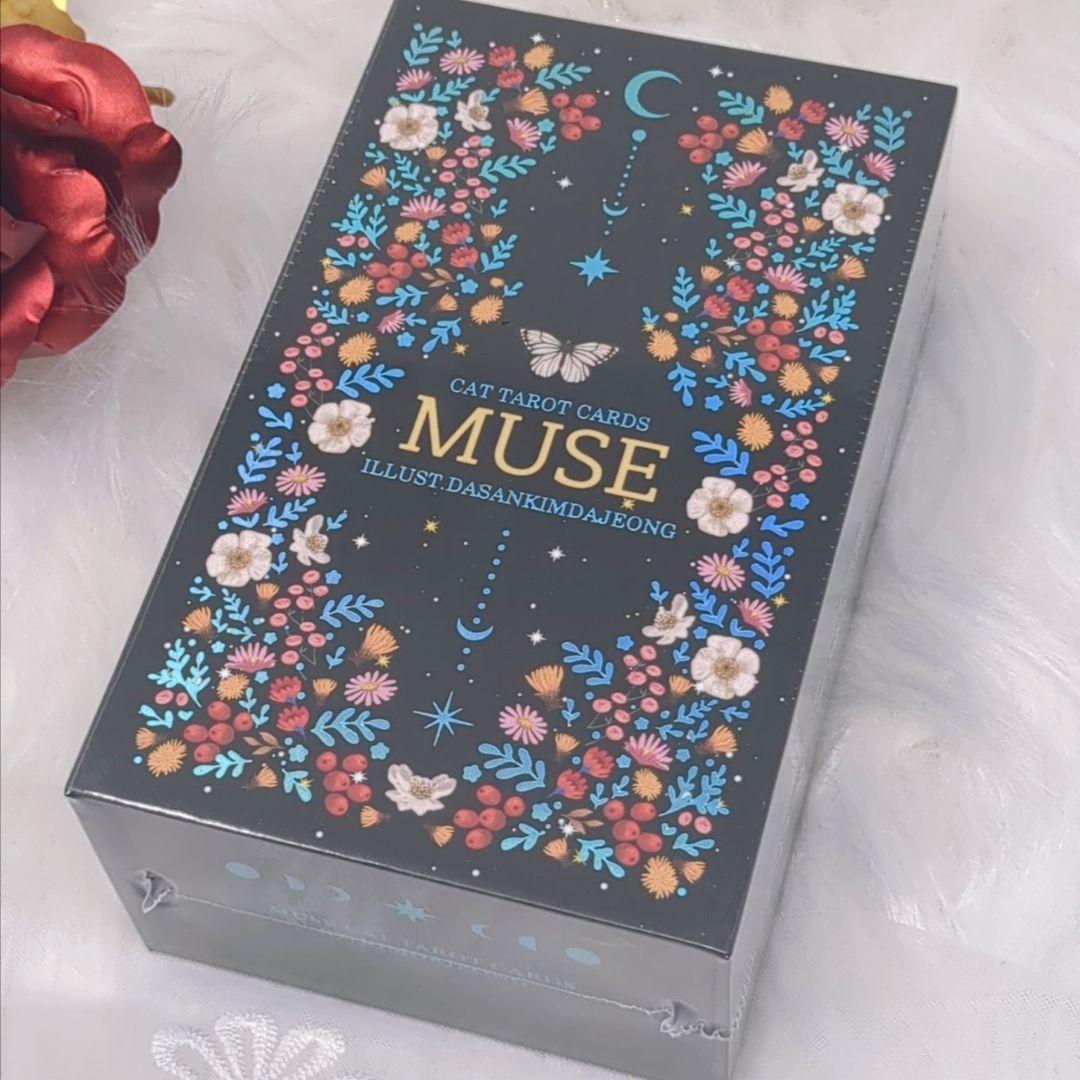 超入手困難な豪華絢爛美麗デッキ✨東洋と西洋を織り交ぜた芸術的な猫のタロットカード