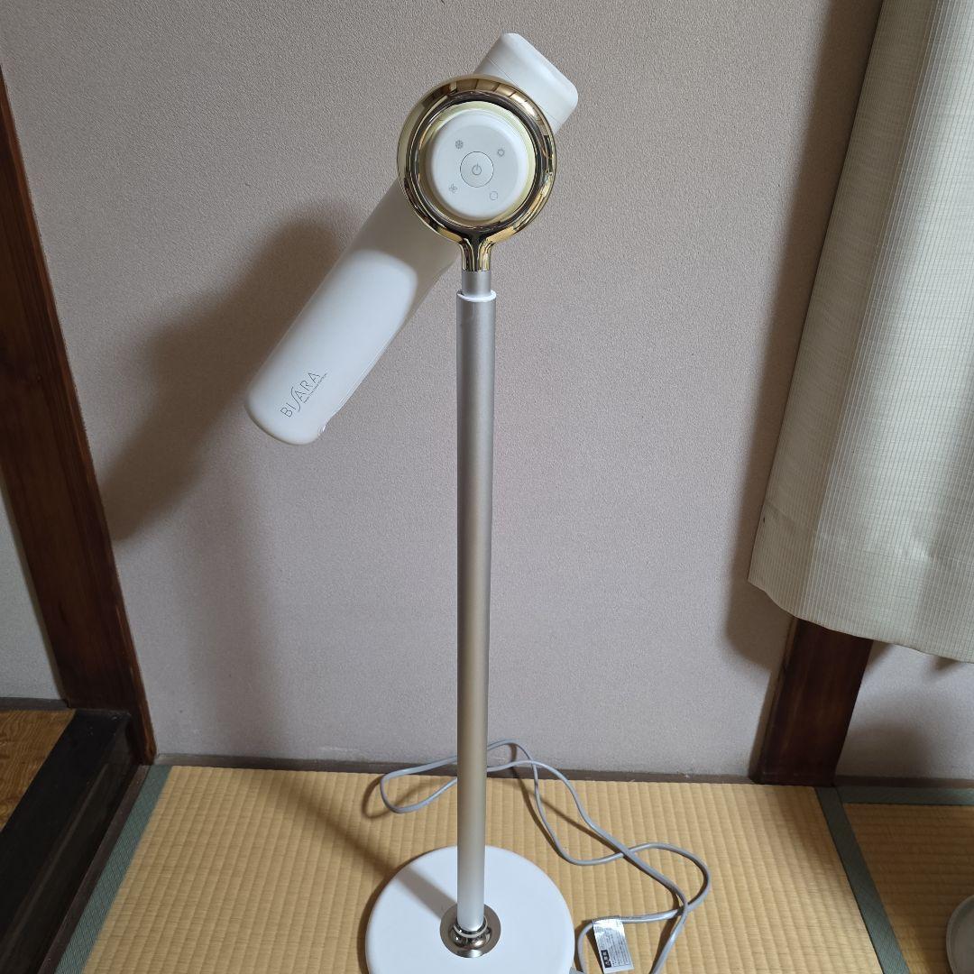 ビサラ　BISARA QS151 バンズフリードライヤー　ホワイト　2022年製