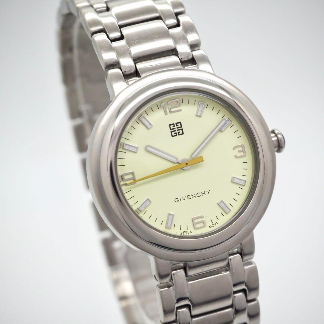 463 稼働　GIVENCHY　時計　レディース　メンズ　シルバー シンプル