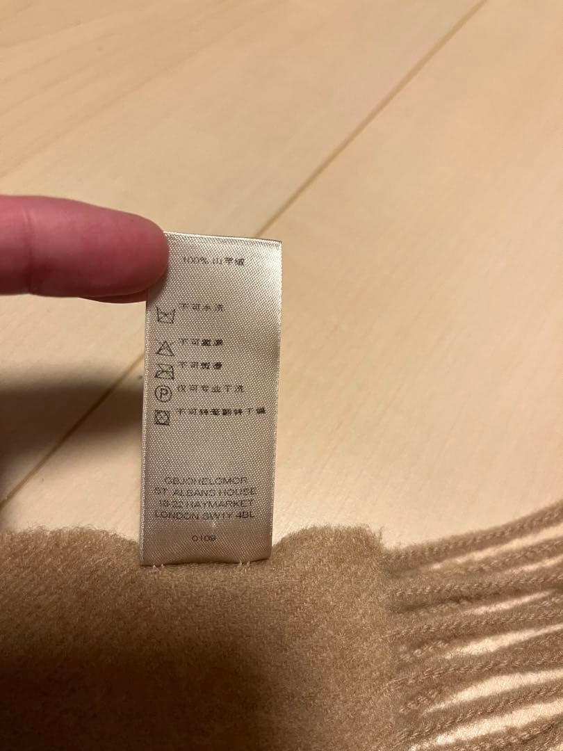 BURBERRY　バーバリー　マフラー　カシミア100％　キャメル　未使用に近い